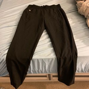 Black Figs scrub pants-small